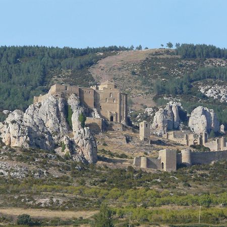 Hospederia De Loarre Hotel Buitenkant foto